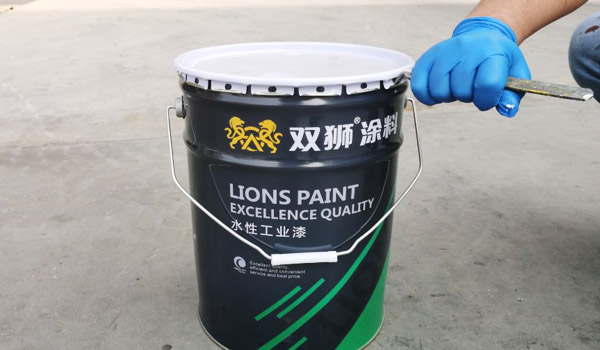 氟碳漆底漆用什么漆？